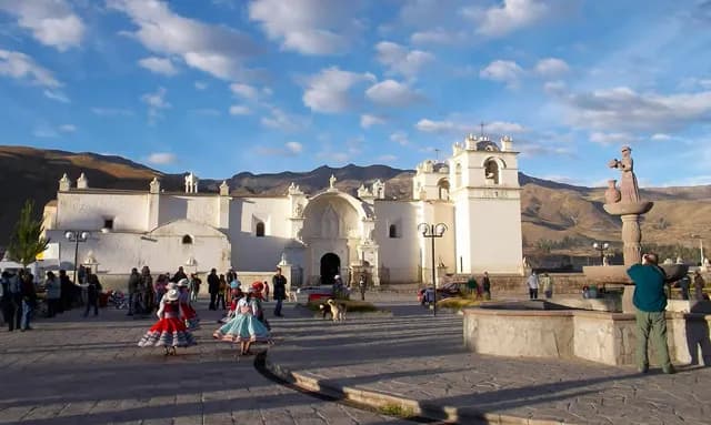 TOUR FULL DAY CAÑON DEL COLCA